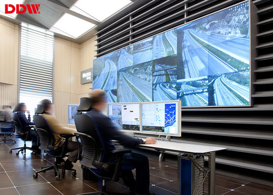 Large scale display control room video wall 700cd/㎡ Luminance 16.7M Display Colors DDW-LW460HN13